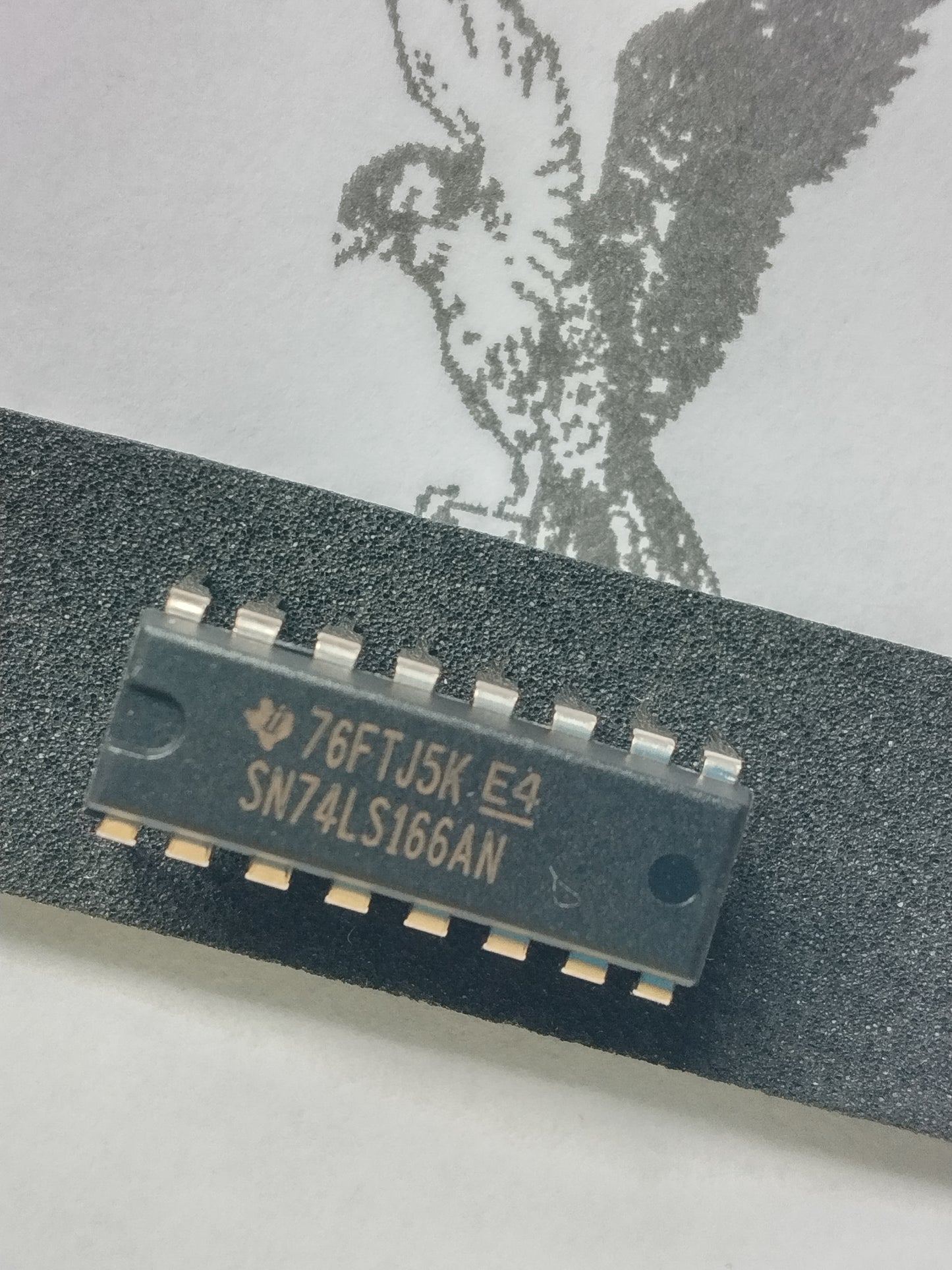 SN74LS166AN