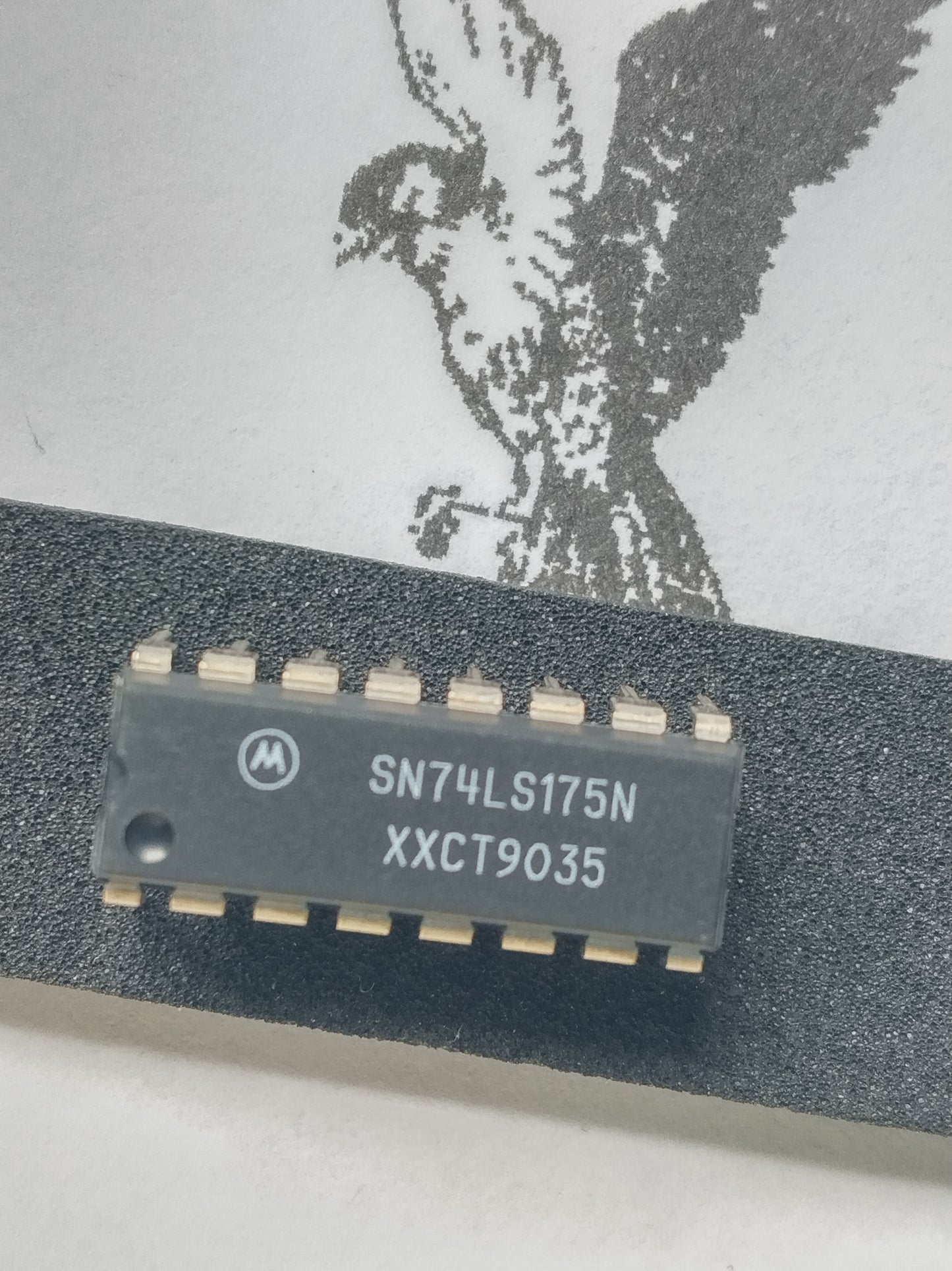 SN74LS175N