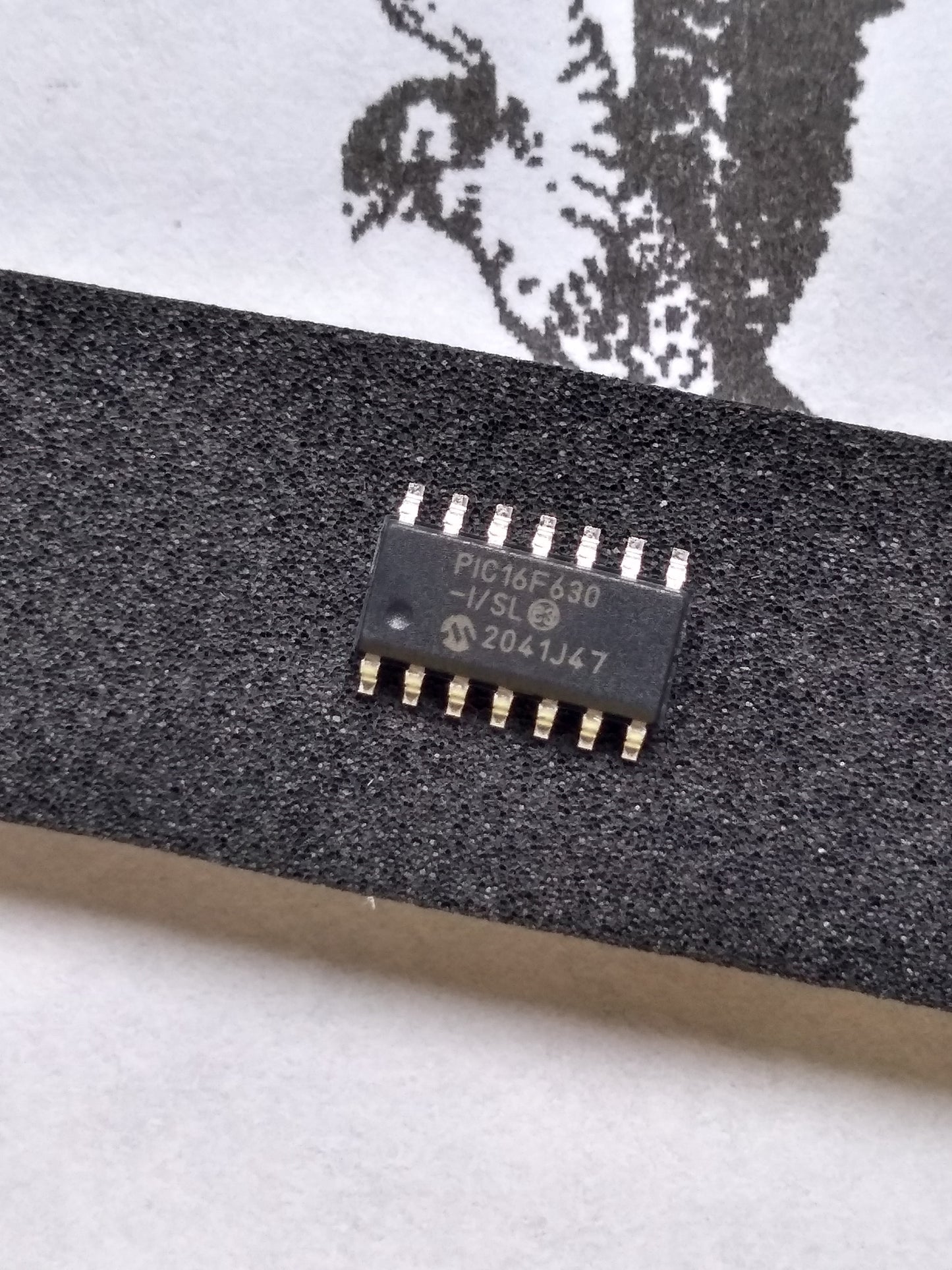 PIC16F630-I/SL