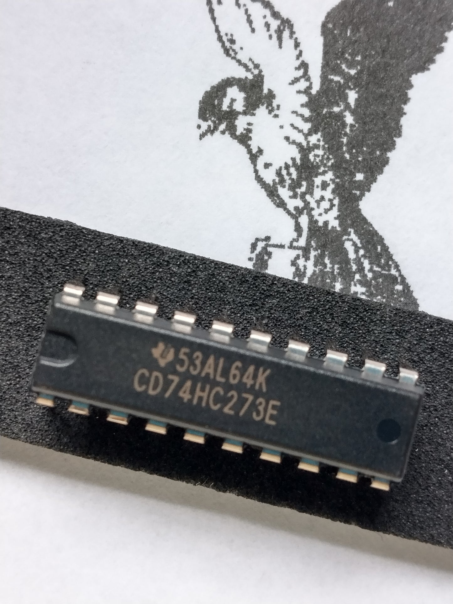 CD74HC273E
