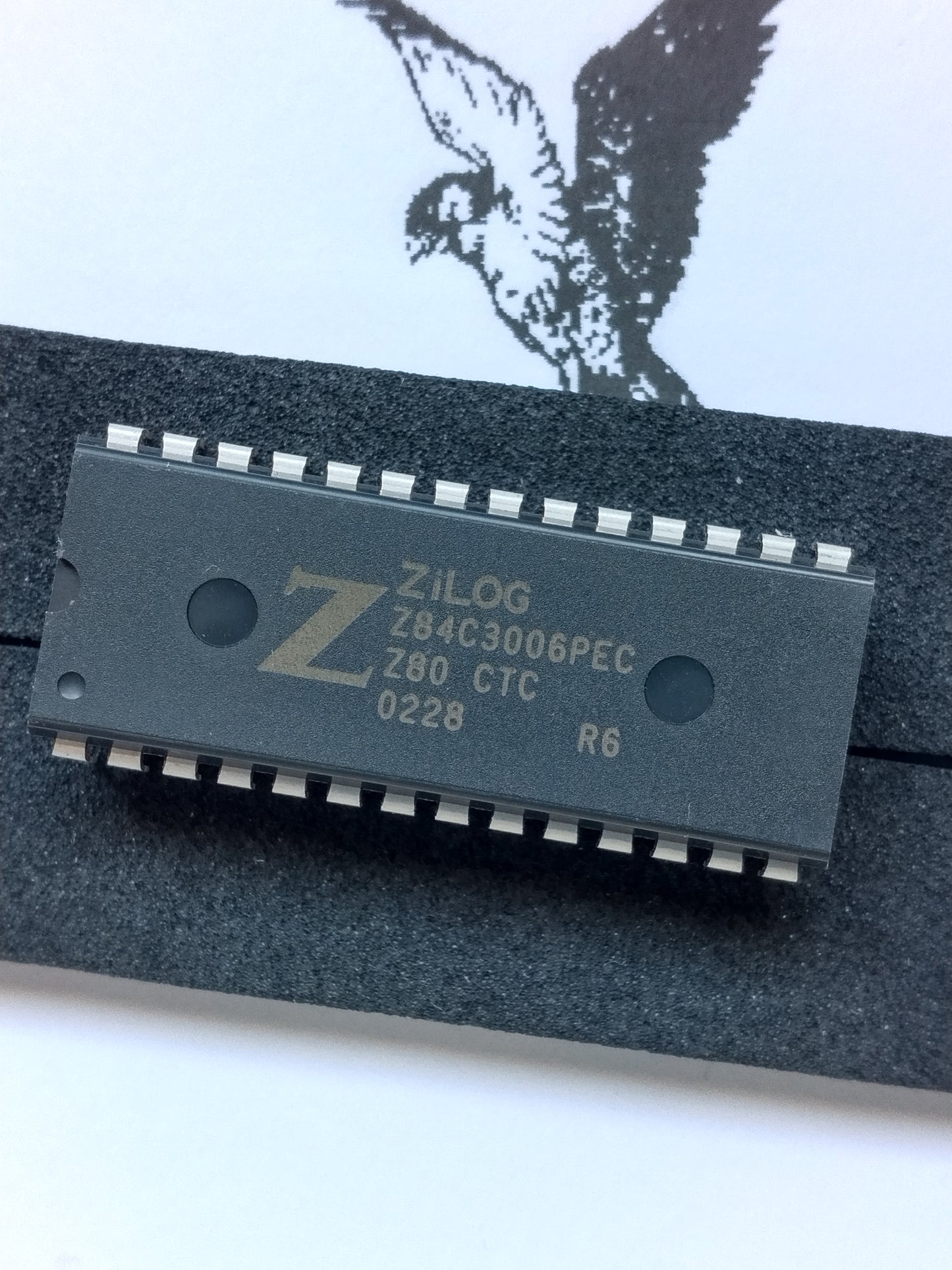 Z84C3006PEC  ZILOG