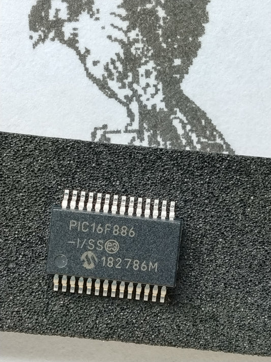 PIC16F886-I/SS